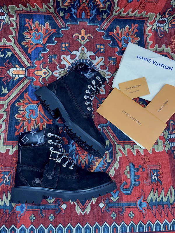 ルイヴィトン靴側面デザイン